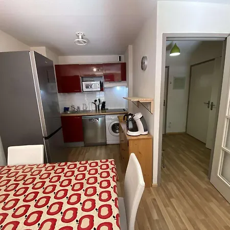 Bois De Marie - Avec Garage Et Wifi, Proche Du Centre De Mae-8724 아파트 바레즈