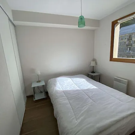 Bois De Marie - Avec Garage Et Wifi, Proche Du Centre De Mae-8724 아파트 *
