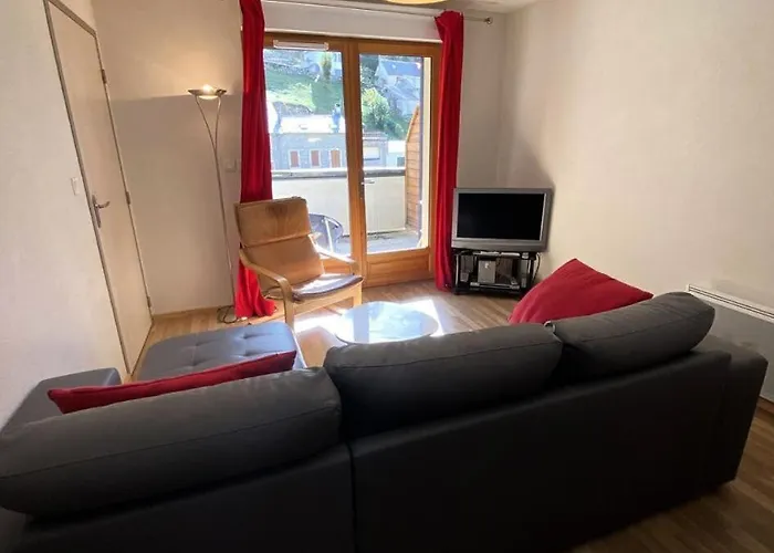 Bois De Marie - Avec Garage Et Wifi, Proche Du Centre De Mae-8724 *